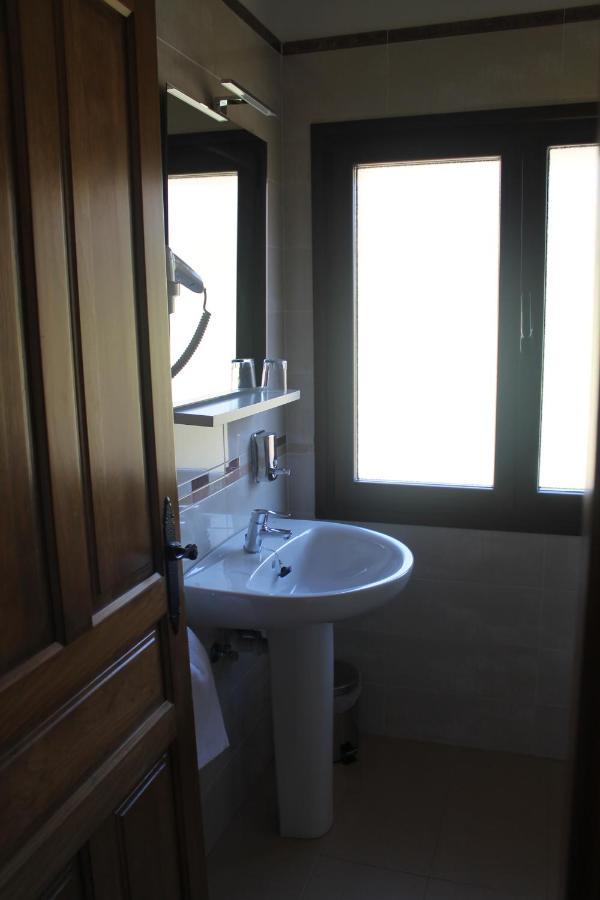 Hotel Rural Rio Molinar Ranera Экстерьер фото